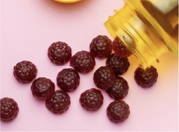 Yogurt parfait showing added body and chewiness from soluble fibers in prebiotics systems